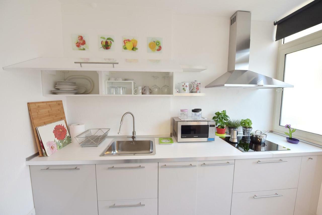 Stella Marina Apartment กวาร์ตู ซานเตเลนา ภายนอก รูปภาพ